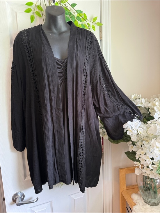 Forever 21 Jackets & Blazers - Deep Black Open-Front Gauze Lace Kimono Blazer Cardigan